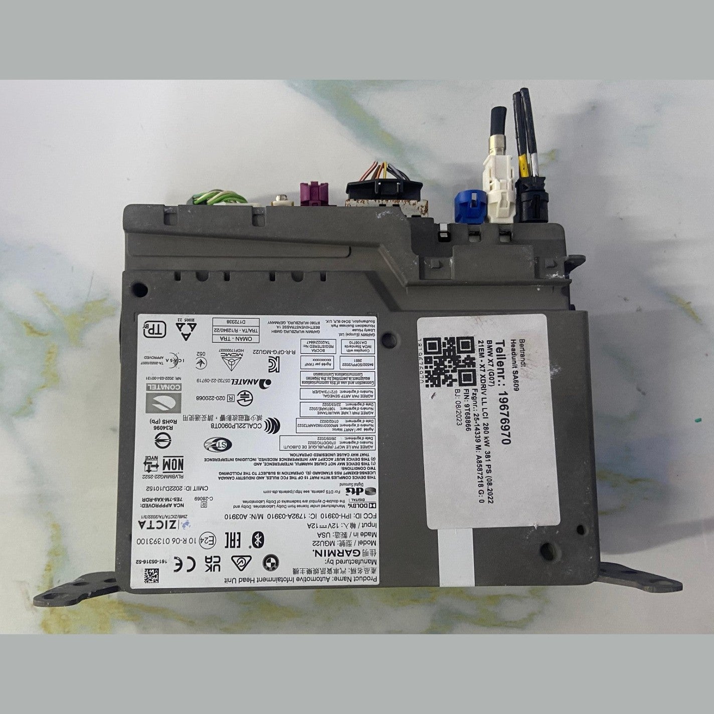OEM BMW G07 X7  SA609 Audio Head unit MGU22 HU DAB USED 5B37391 01