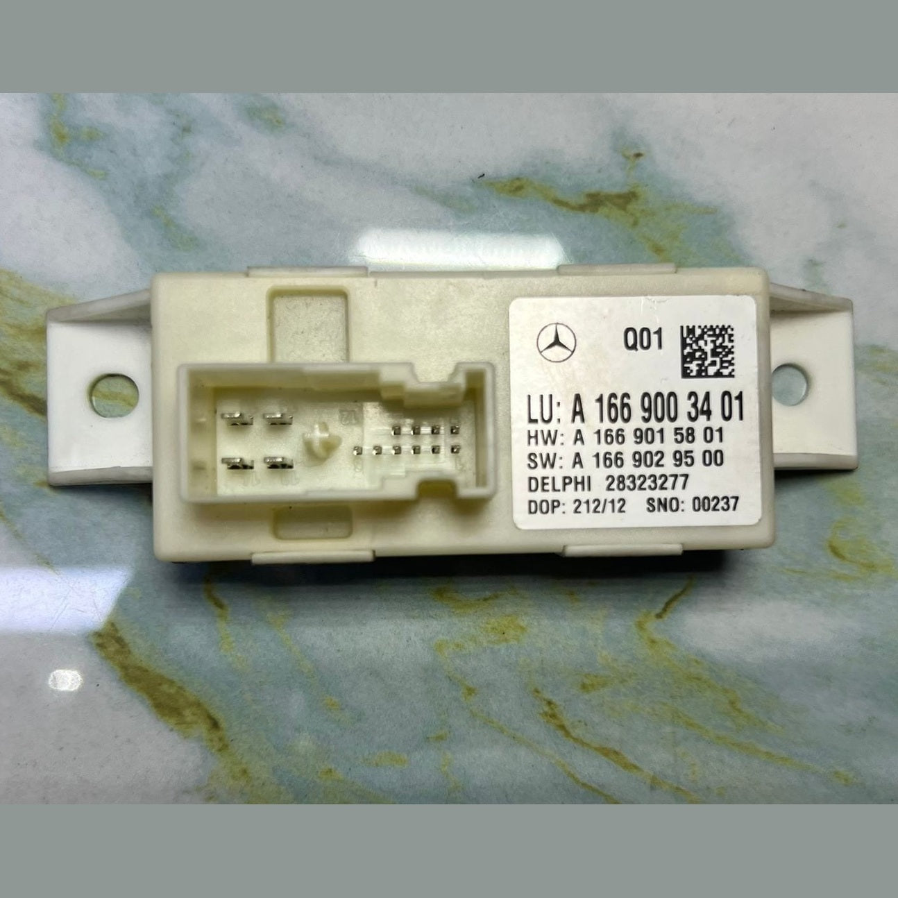 Mercedes Headlight Range Control Unit A1669003401 W204 C-Class and W246 B-Class