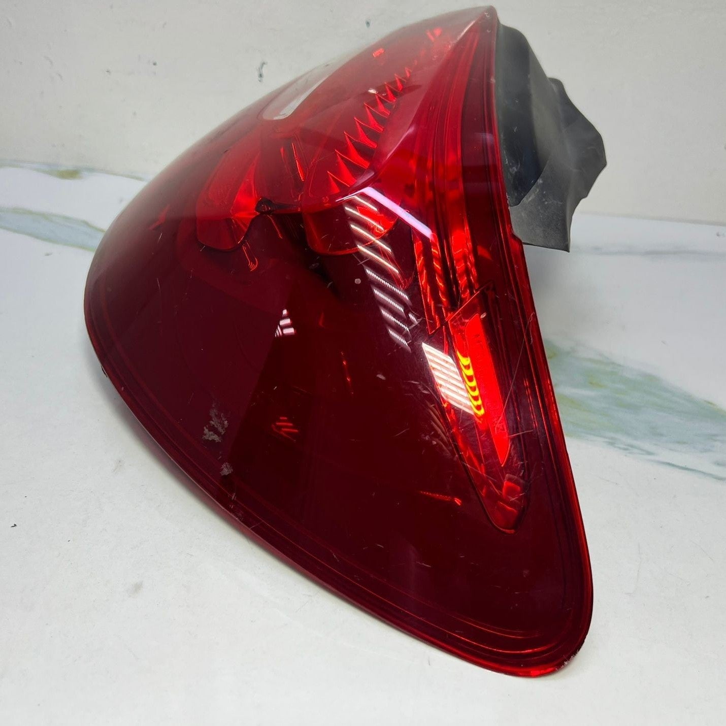 Mercedes W176 A-Class Rear Right Side Tail Light Brake Stop Lamp A176 9064900
