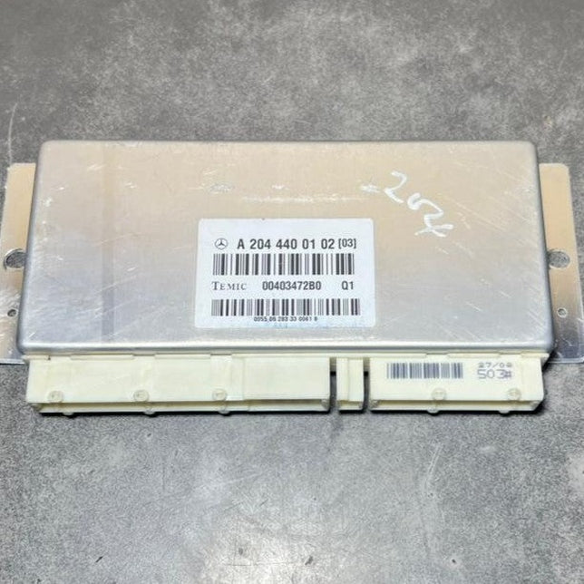 08-12 Mercedes W204 C-Class Air Airmatic Suspension Control Module A204 4400102