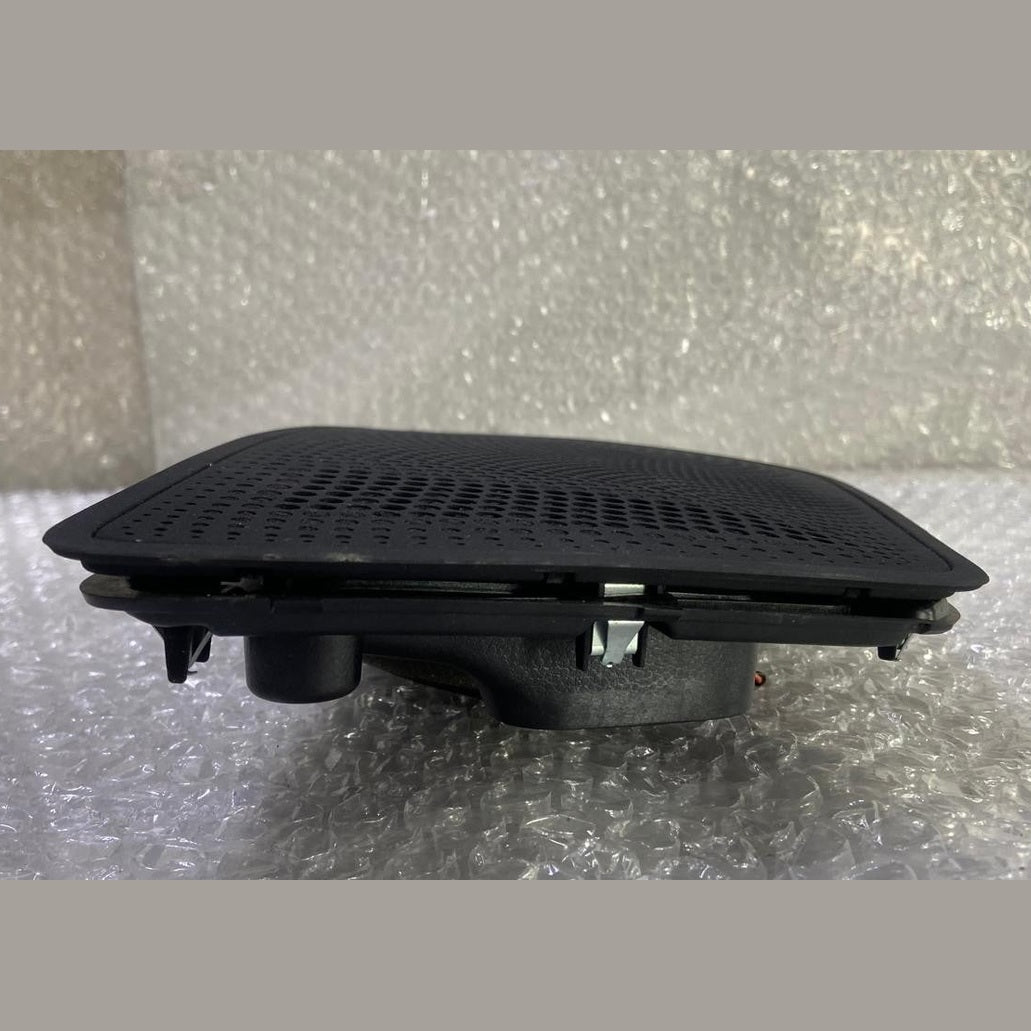 OEM BMW X5 G05 X6 G06 X7 Adapter Plate Centre with Speakers 9399276