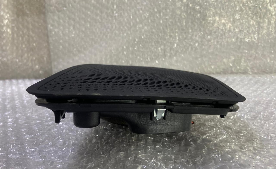 OEM BMW X5 G05 X6 G06 X7 Adapter Plate Centre with Speakers 9399276