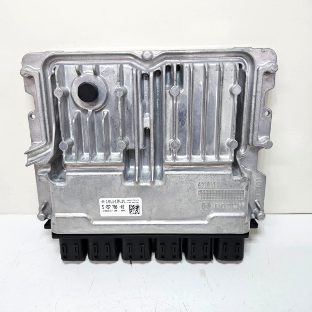 2020 BMW 2 Series F40 F44 B38 Engine Control Unit Module DME Key Set 5A57780 RHD