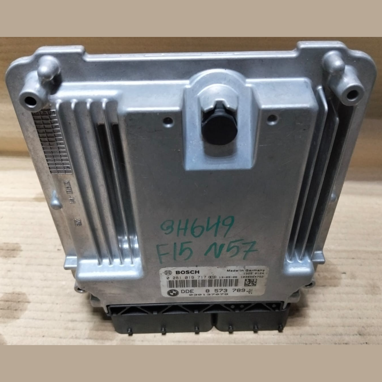 BMW X5 Diesel F15 N57 3.0 ENGINE CONTROL UNIT ECU ONLY DDE 8573789