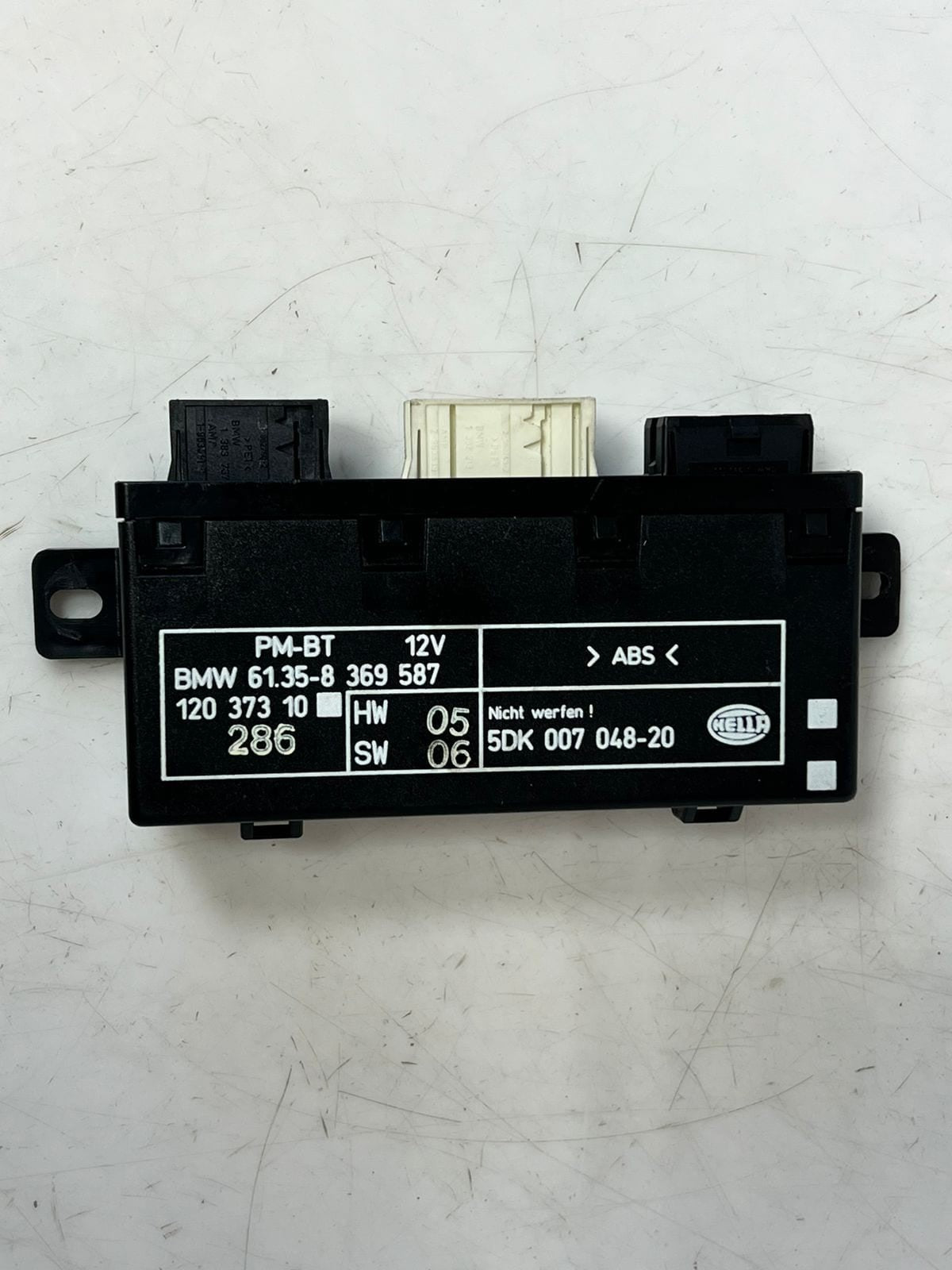 BMW  5 Series E39 Door Control Unit Module Passenger 8369587 OEM
