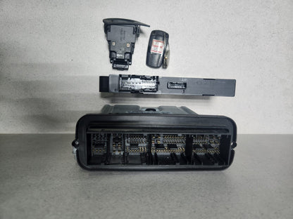 2010 BMW Engine Control Unit 8510838 X5 E70 3.0D Diesel ECU SET 2010-2013
