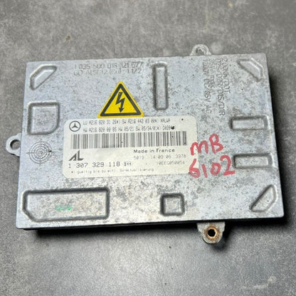 Mercedes Benz W221 Xenon Light Headlight Control Module Unit A216 8203126 OEM