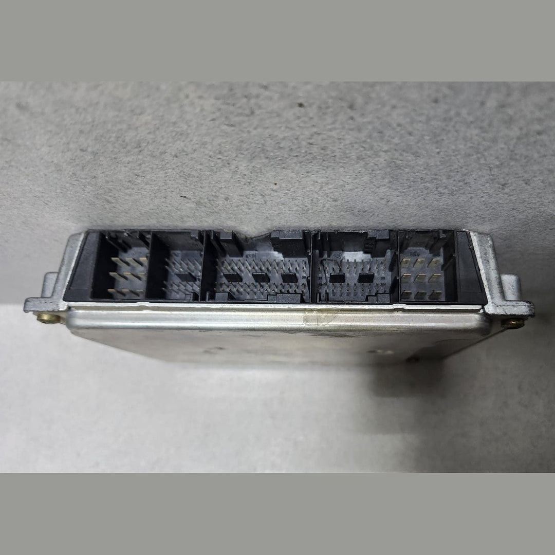 2002-2005 BMW 745i E66 Engine Control Module DME 7520929 V8