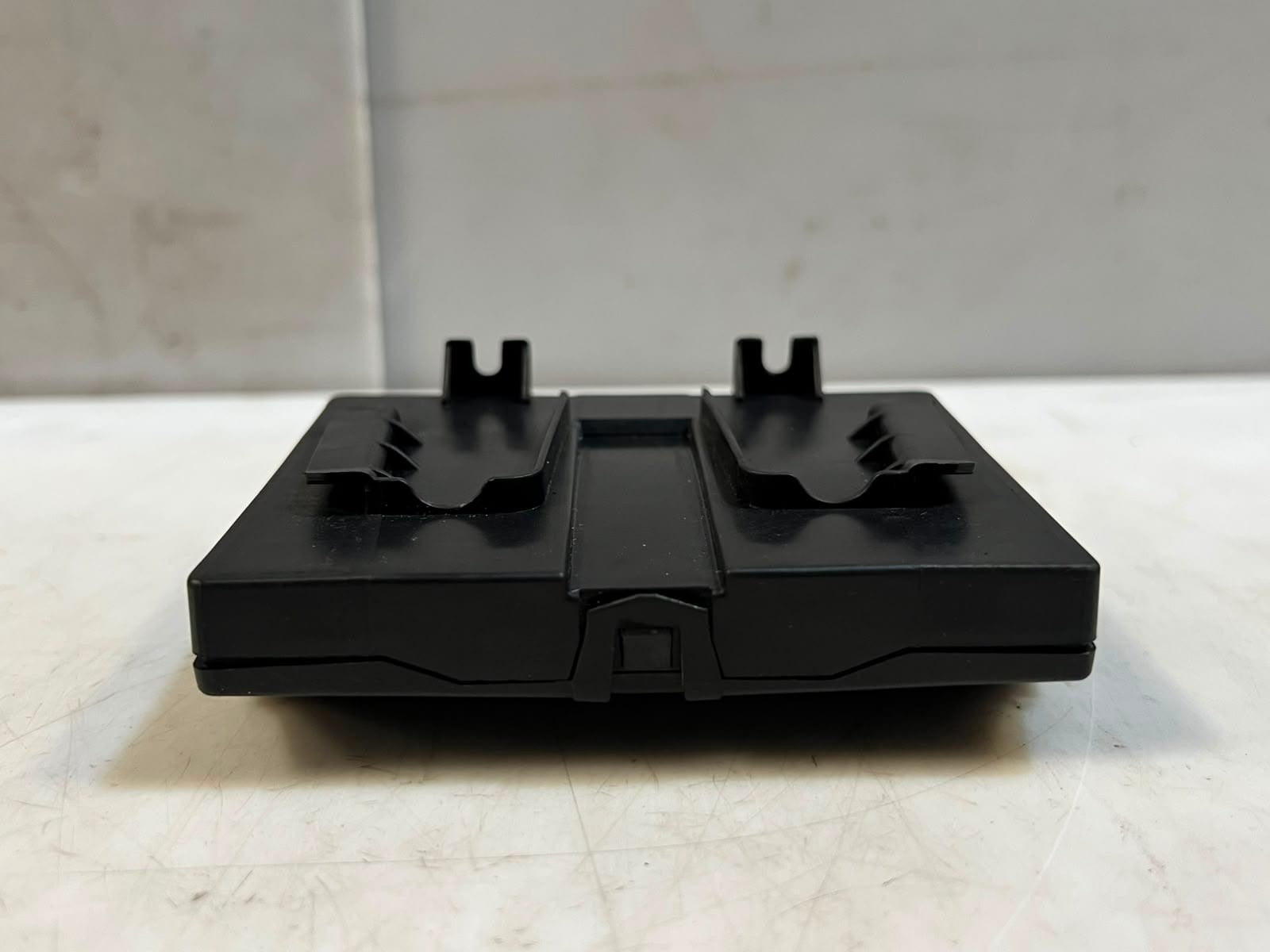2014 BMW 3 Series F30 F31 F35 F32 320i Air Conditioning Control Module 9311850 