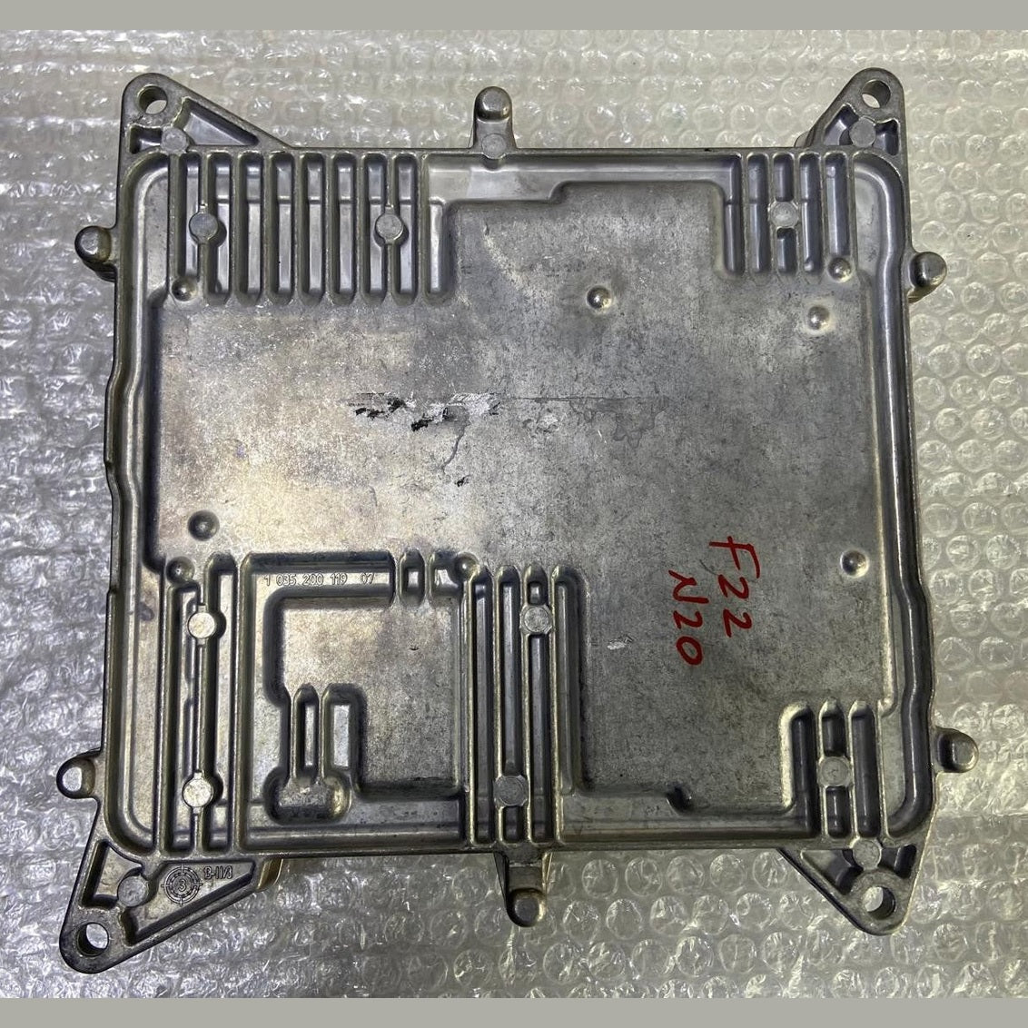 OEM BMW F22 N20 ENGINE CONTROL UNIT DME ECU SET 8631725 BOSCH