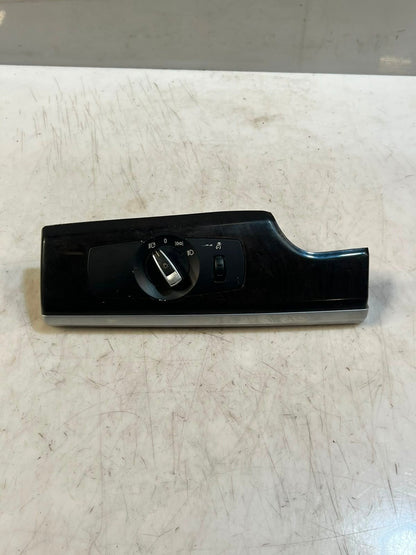 2011-2016 BMW 5' F07 F10 F06 F01 F03 F04 F10 F11 535i Headlight Switch 9204068