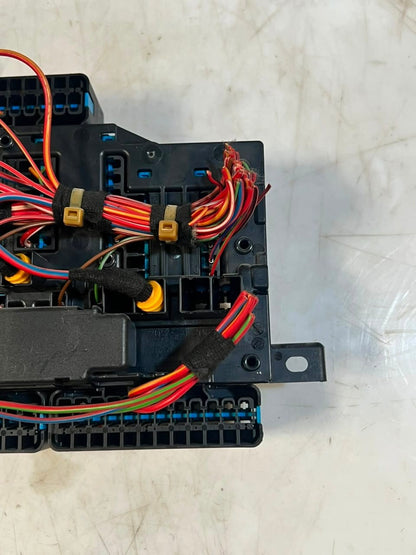BMW 1' 2' X1 X2 F48 F39 F40 F45 POWER SUPPLY DISTRIBUTION Fuse Box 9270356 OEM
