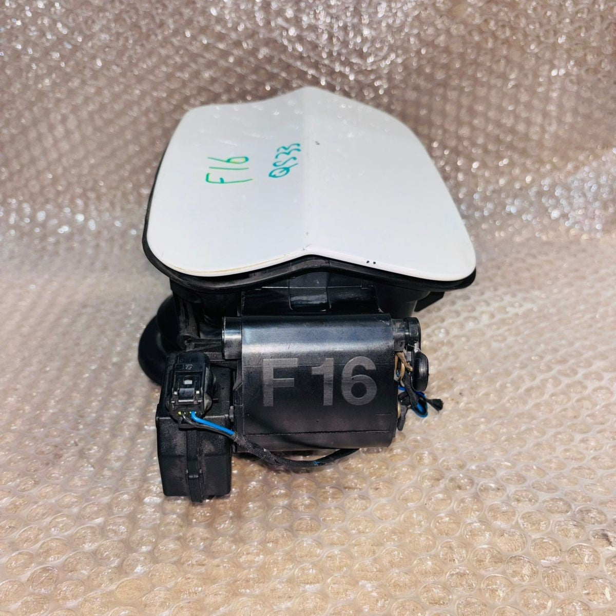 BMW X6 Cover F16 F86 51177297009 7297009 Fuel Tank Hatch