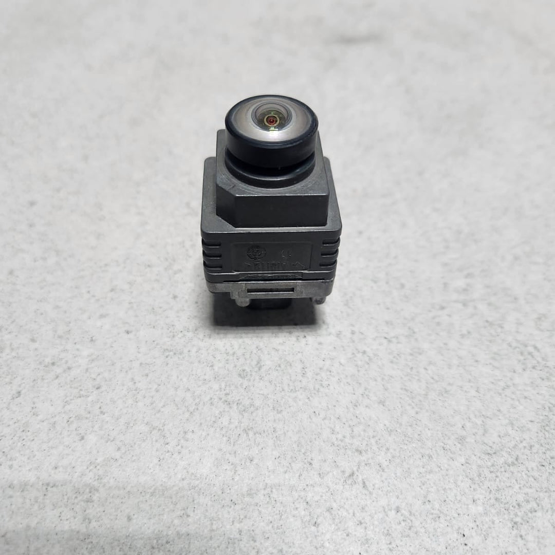 2014-2018 BMW X5 Reverse Camera 9329348 X5 F15 and X6 F16