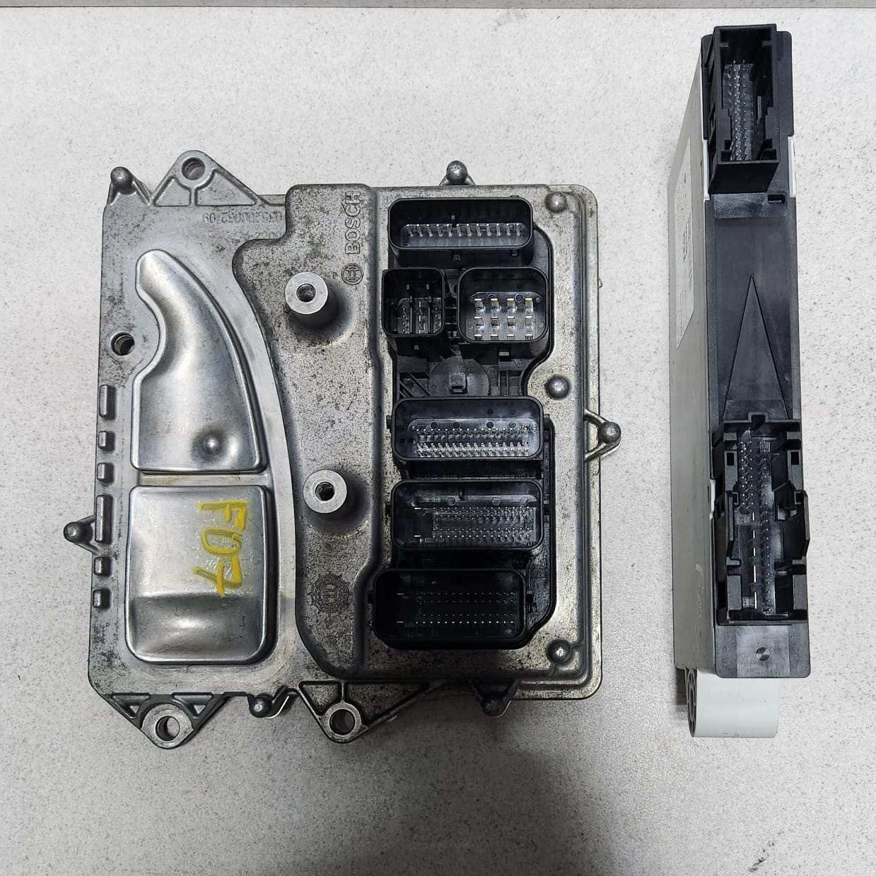 2011 BMW F07 GT 535I N55 3.0 Engine Control Unit 8618449 ECU SET 
