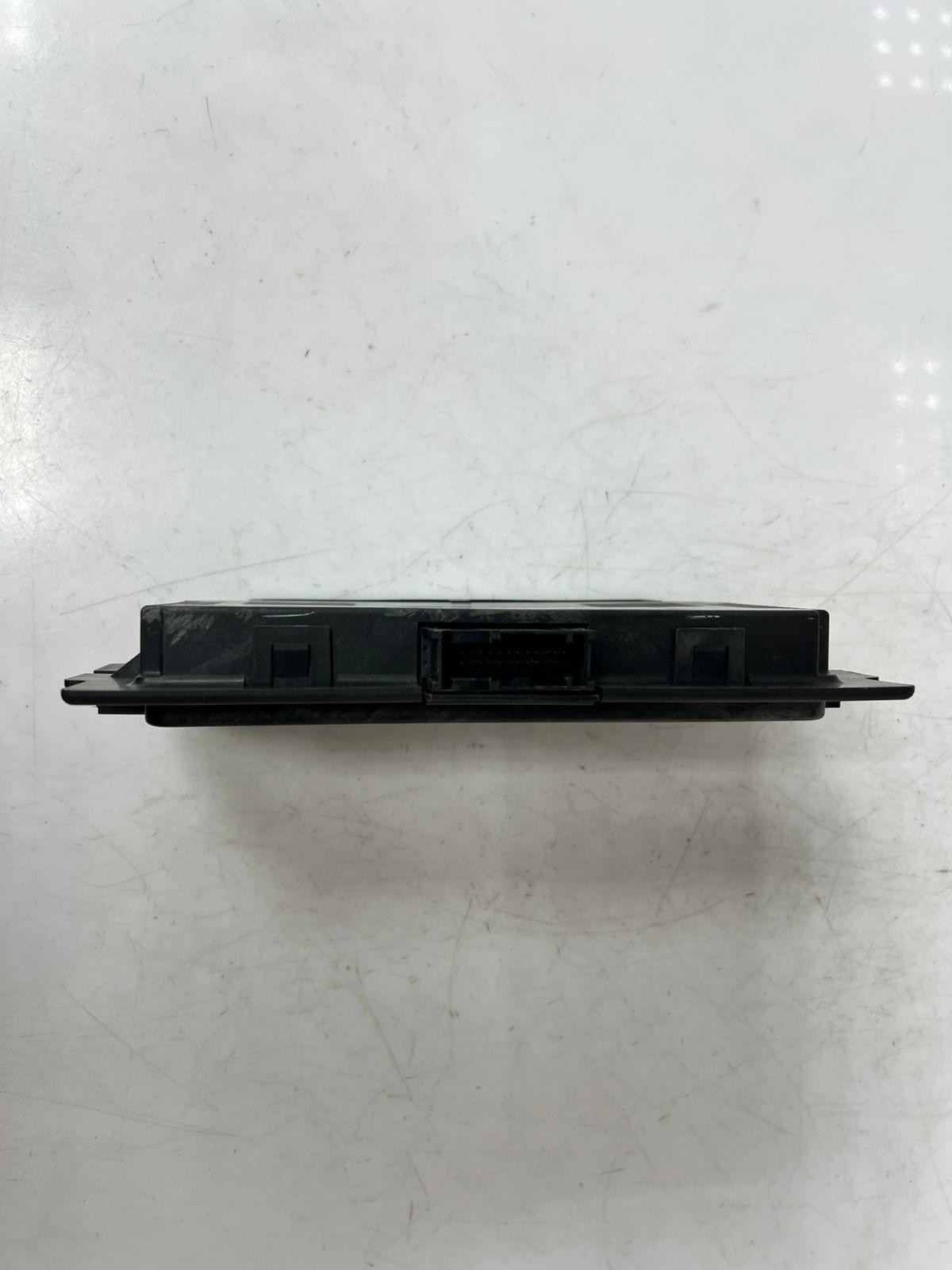 2009 BMW X5 E70 FRM3R J590B DOT SEA Footwell Module 9230434 OEM