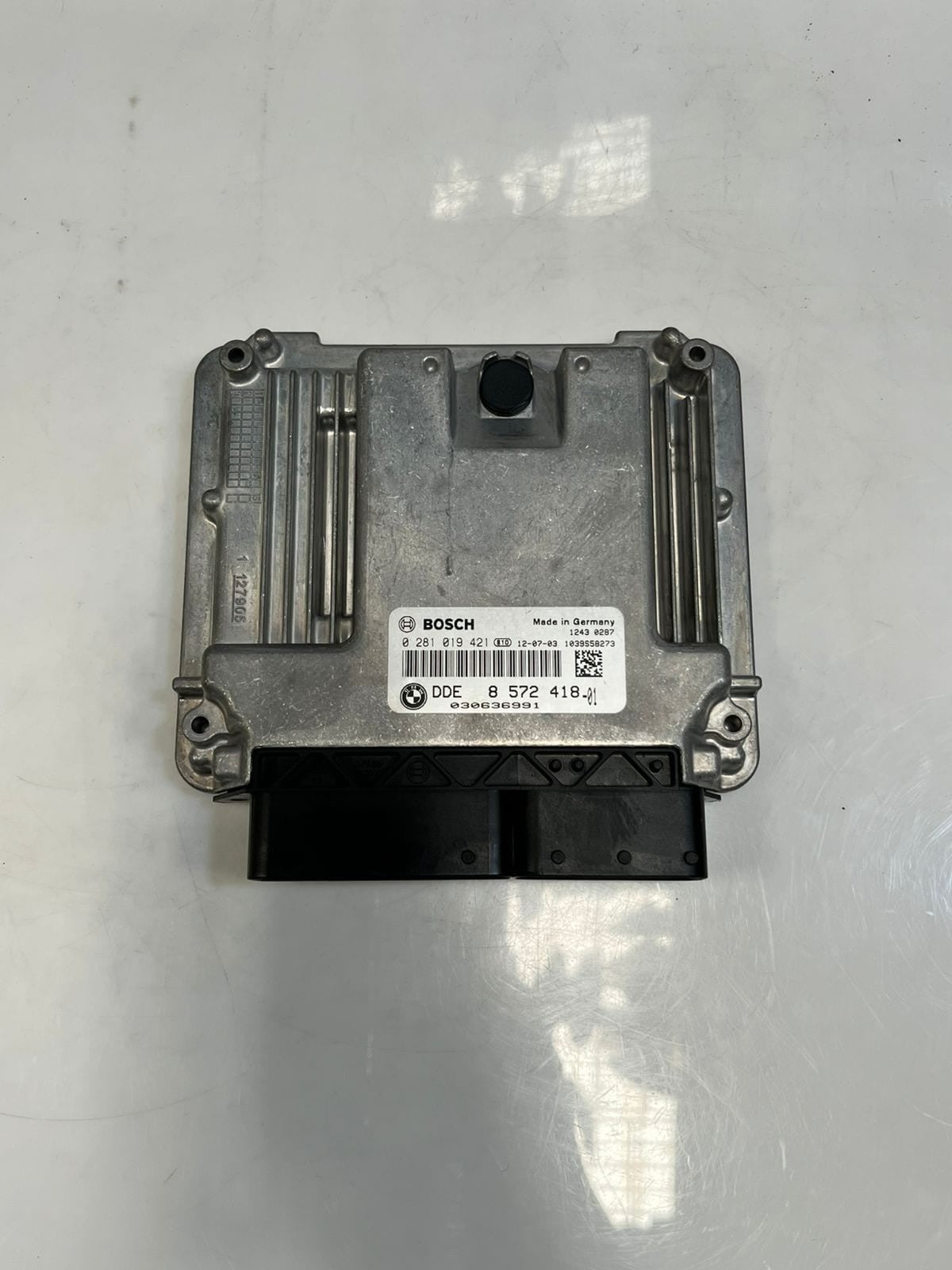 2012 BMW X3 F25 20DX N47N Engine Control Unit ONLY ECU DDE 8572418 OEM