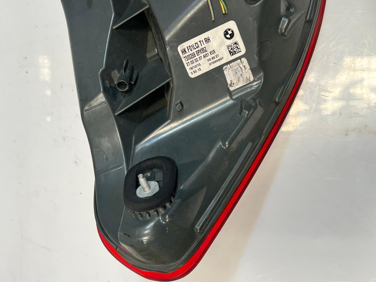 BMW 7' F01 F02 F03 Tail Light Assembly Rear Right With Stop Light 7300268 ECE