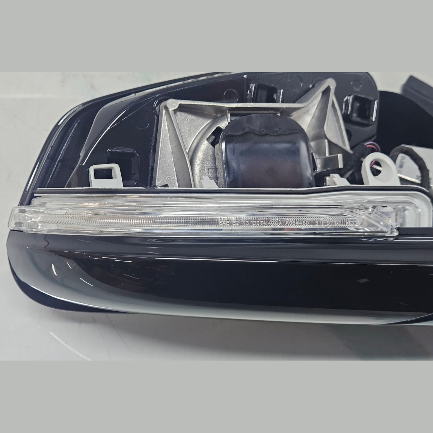 Genuine BMW X1 F48 Front Right Side Mirror 7478768 ECE 5Pin Brand New