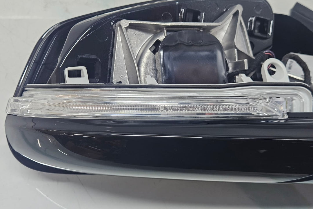Genuine BMW X1 F48 Front Right Side Mirror 7478768 ECE 5Pin Brand New
