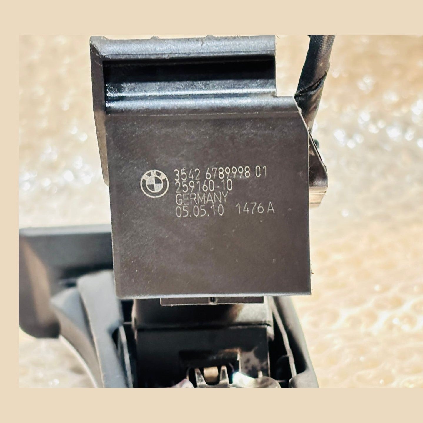 BMW 7 SEIRES ACCELERATOR GAS PEDAL OEM 6789998