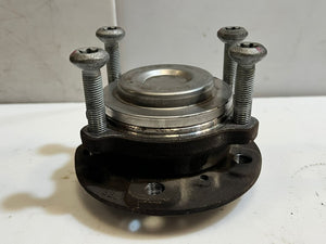 2011-2018 BMW 5' 6' M6 M5 F06 F12 F13 F10 Wheel Hub With Bearing 2284375 OEM