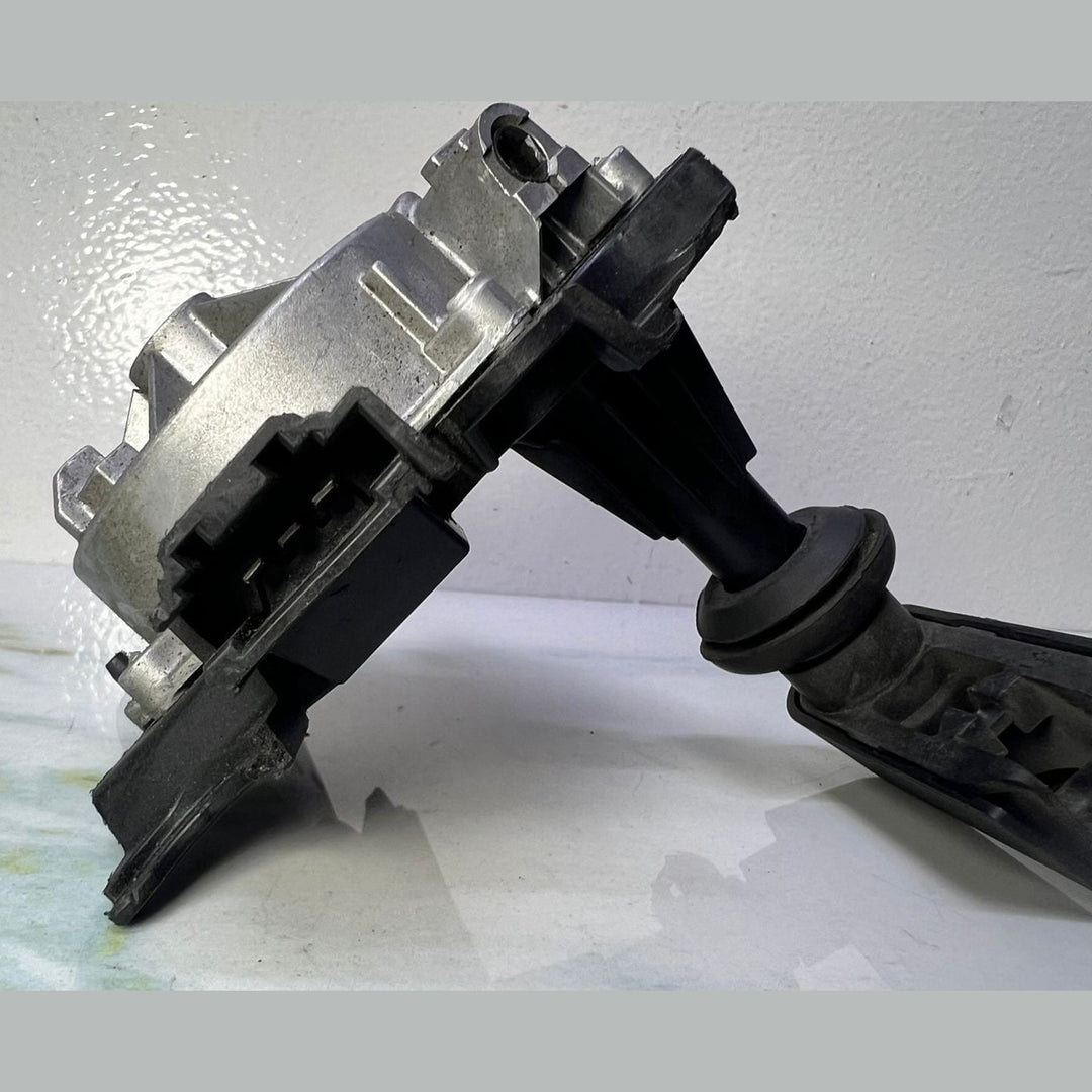 2013-2017 Mercedes Rear Wiper Motor A2469064900 A-Class W176 and B-Class W246