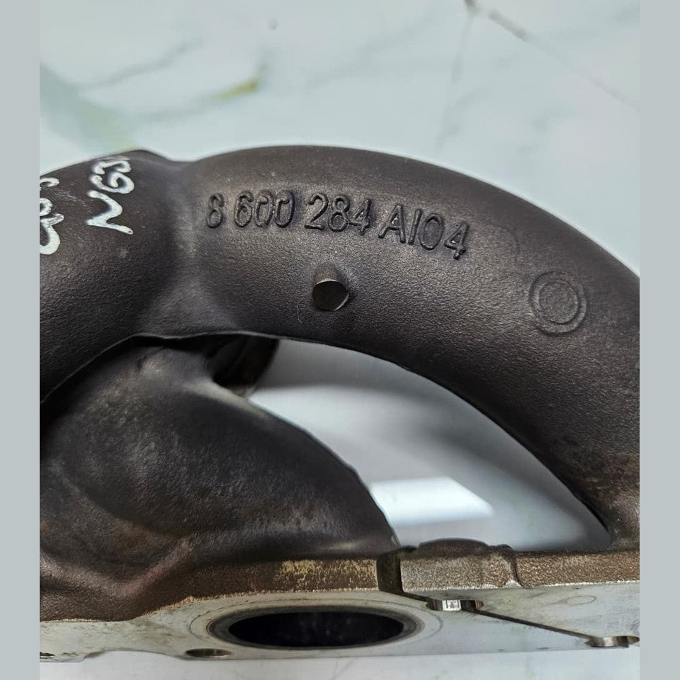 2014-2019 BMW X5 F15 G05, X6 F16, X7 G07 G11 N63 4.4 V8 Exhaust Manifold 8600284