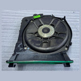 OEM BMW F91 M8 F92 F93 VORDERER RECHTER SUBWOOFER LAUTSPRECHER HARMAN 2622476