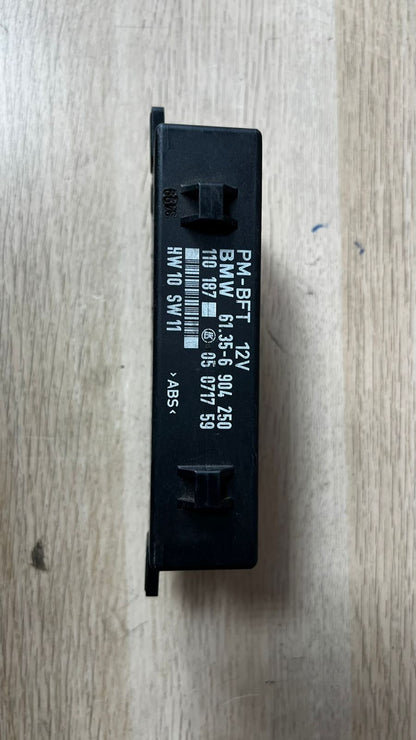 BMW 5 series E39 DOOR CONTROL MODULE PM BFT MIRROR WINDOW ECU 6904250