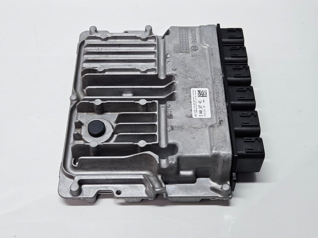 5A40107-2021 BMW 330i G20 B46 Engine Control Unit Module DME OEM
