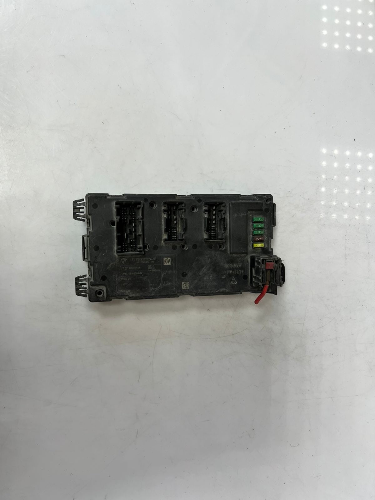 BMW F30 F31 F32 F33 F36 Rear Electronic Module Body control unit 9317174