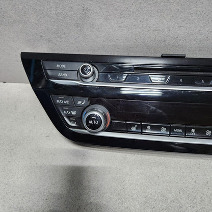 2018 BMW 540d xDrive Climate Control Switch Panel 6999402 530i 540i G30