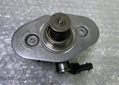 OEM BMW B38 B58 B46 F20 F22 F30 F31 F32 G30 High Pressure Fuel Pump 7642466
