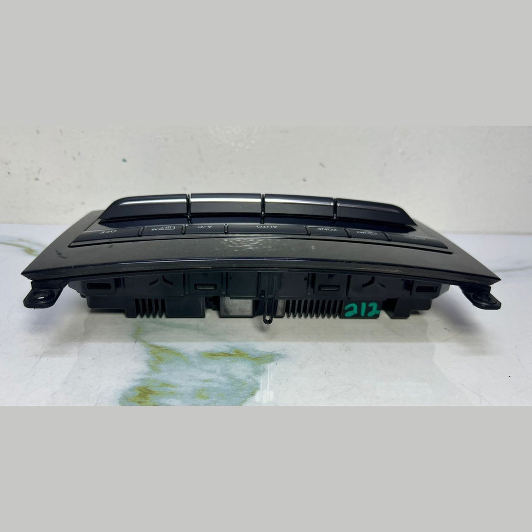 Mercedes Climate Control Unit A2129004525 C207 E-Coupe and W212 E-Class
