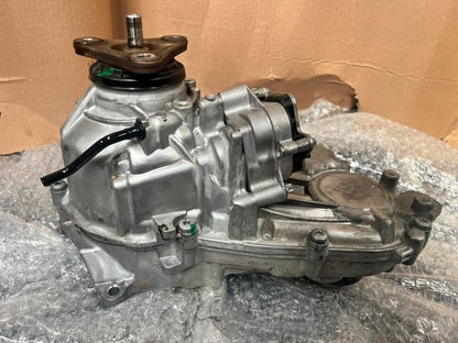 2014-2018 BMW X3 X4 X5 X6 F15 ATC45L DISTRIBUTOR Transfer Case 8623348 OEM