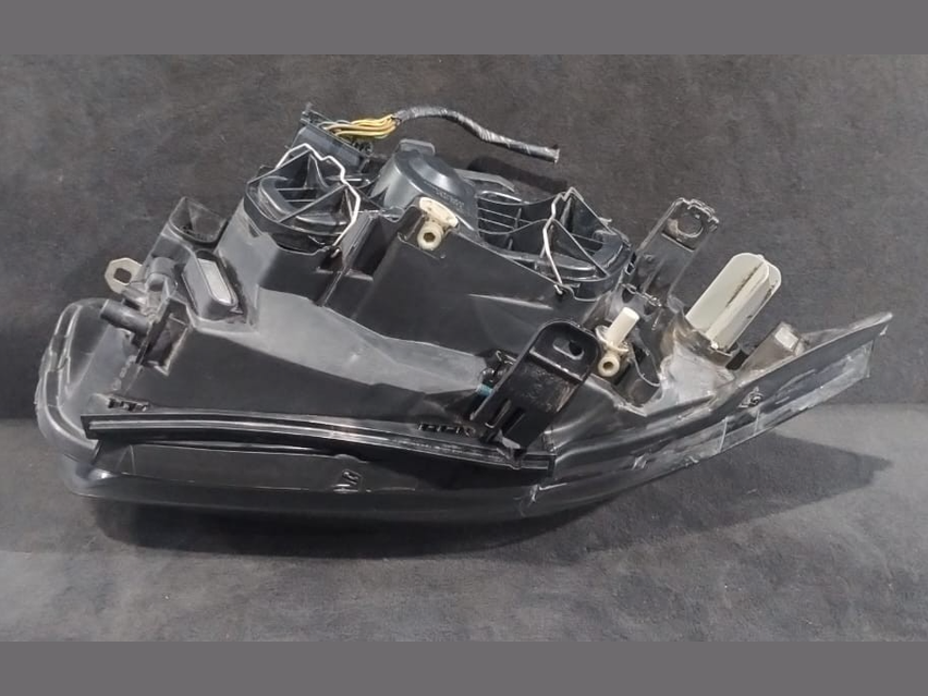 BMW 1 SERIES E81 E82 E87 E88  LEFT SIDE  HEADLIGHT LAMP  -7249651