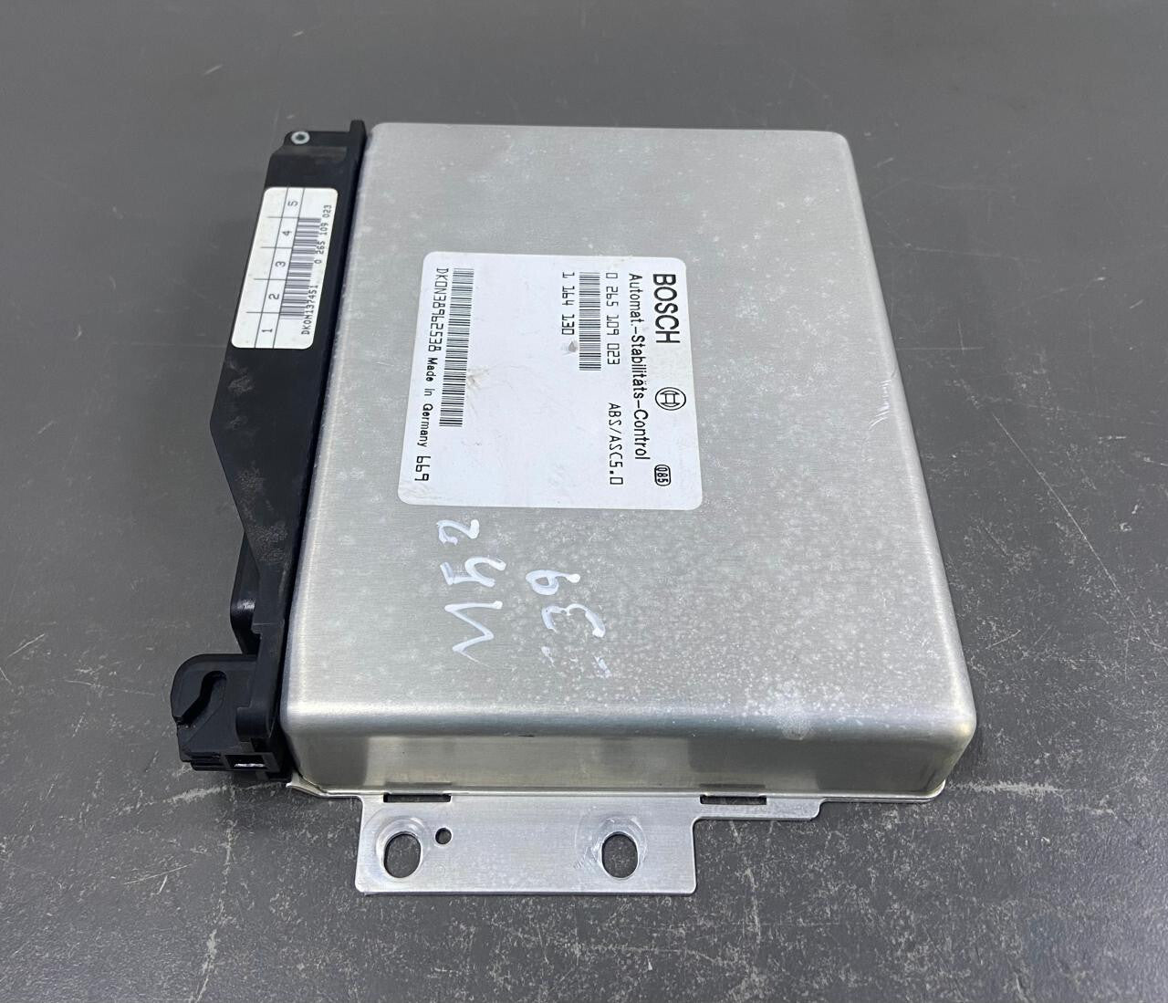 OEM BMW E39 M52 ABS CONTROL UNIT MODULE 1164130 BOSCH