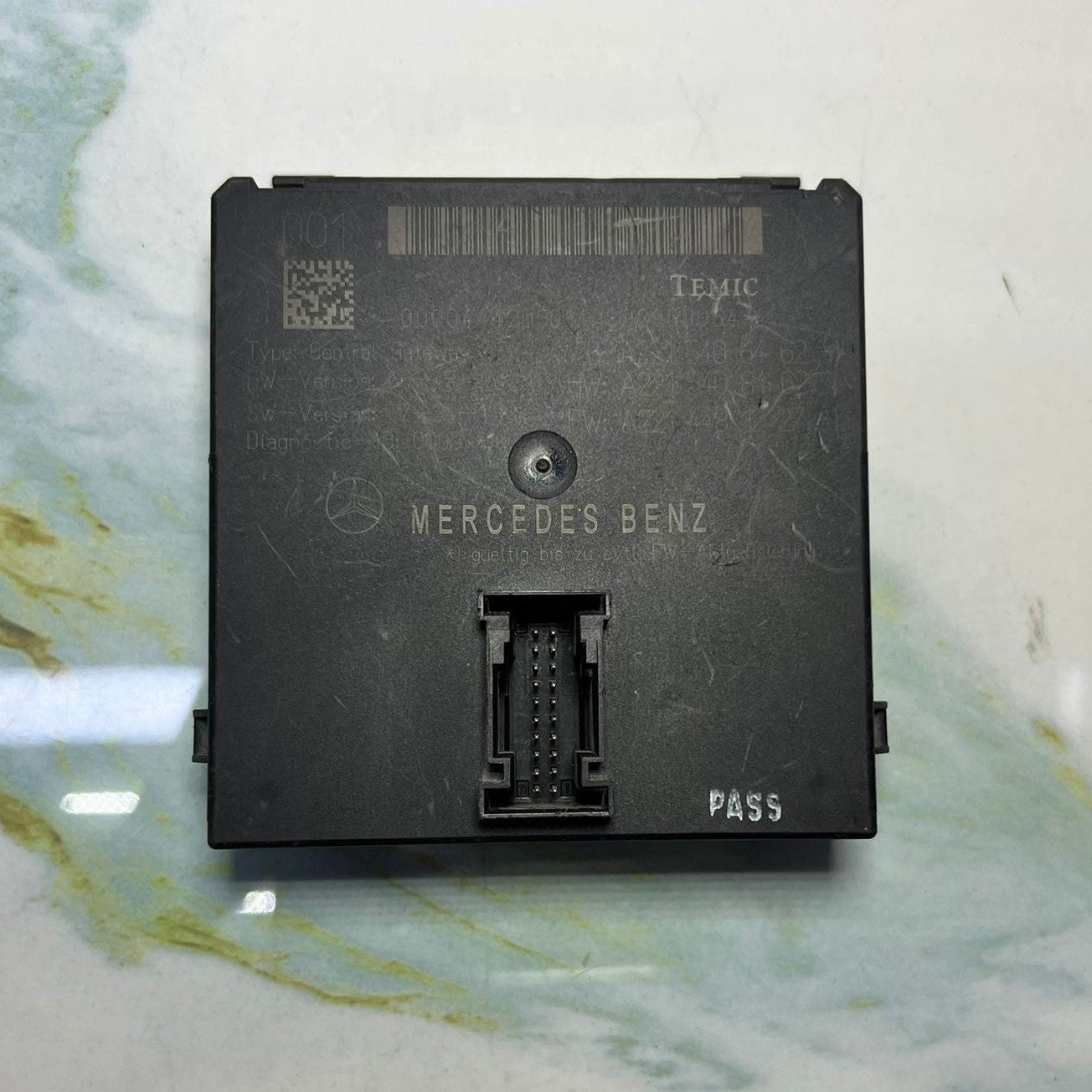 2007-2013 Mercedes-Benz W221 S-Class Gateway Control Module A221 5406462 OEM
