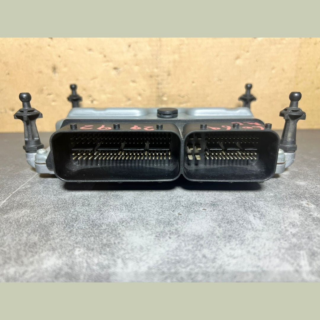 08-10 Mercedes W211 E-Class Engine Control Module Unit ECM ECU A272 1532992 OEM