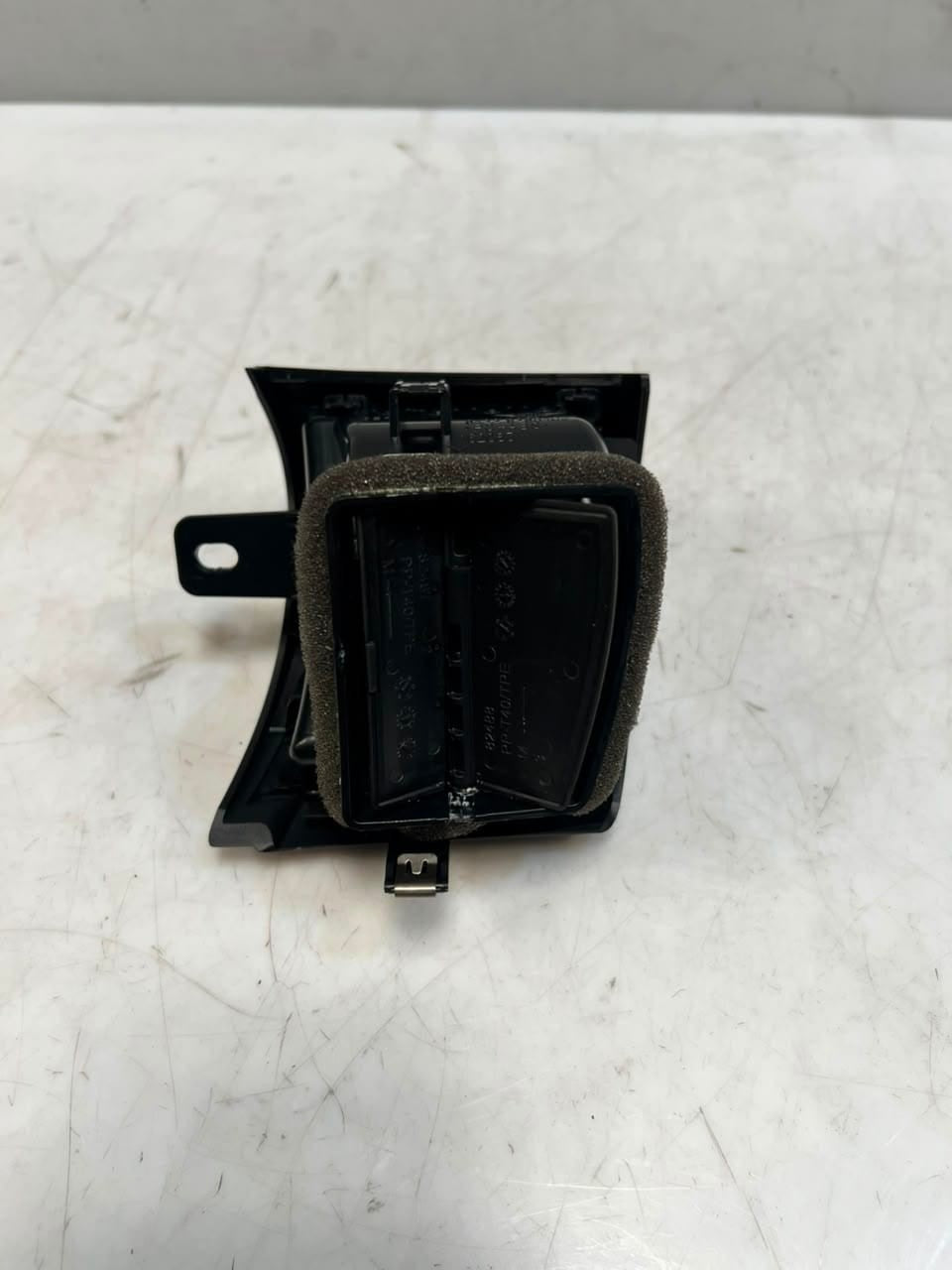 BMW MINI F55 F56 F57 Air Vent Center DASHBOARD Right 9265406 OEM