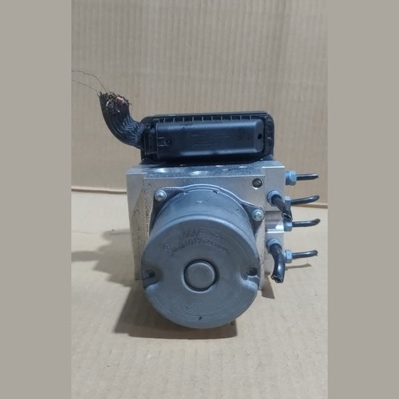 BMW F01 / F02 ABS ANTI-LOCK BRAKE PUMP MODULE ECU P/N 6860149