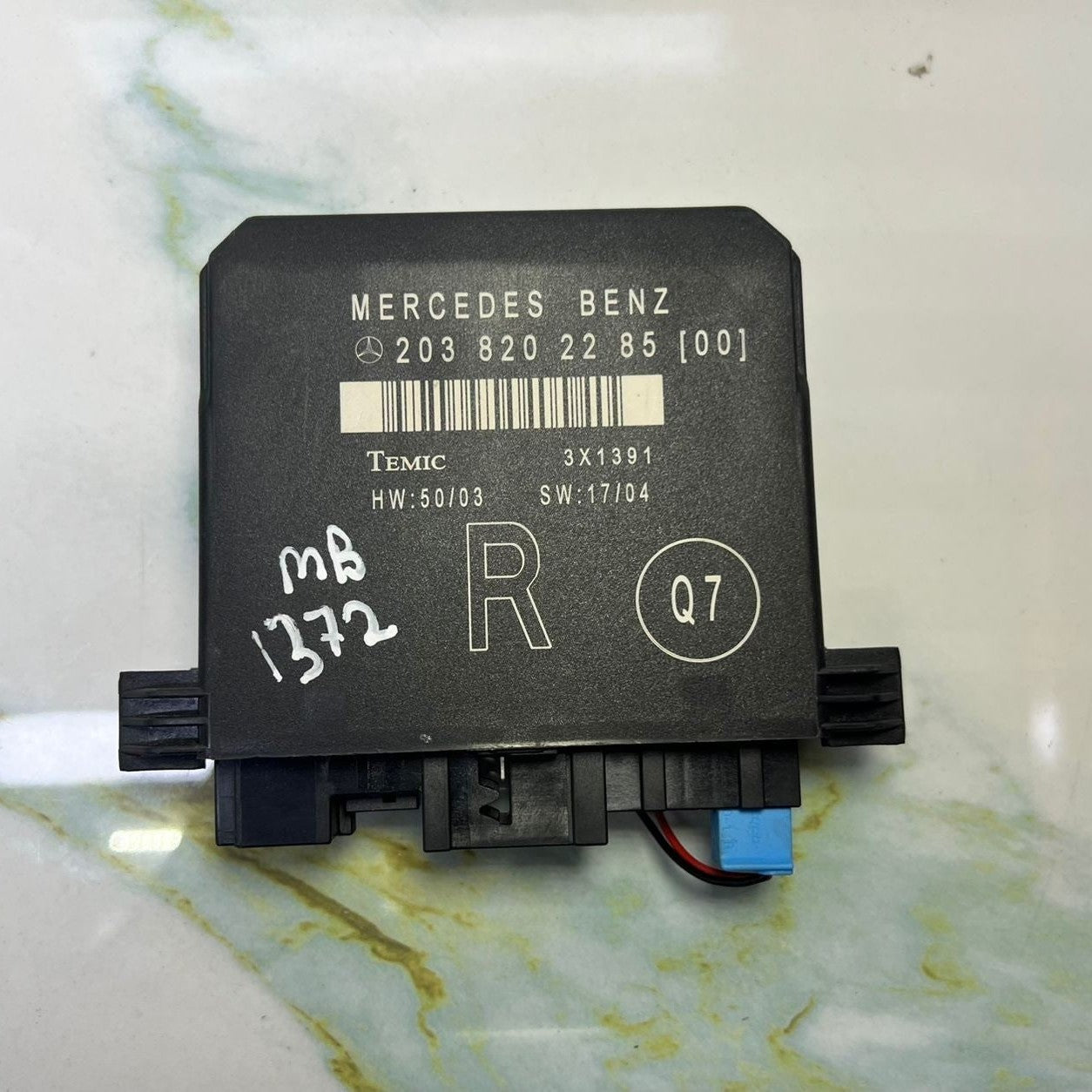 2002-2007 Mercedes-Benz C230 Door Control Unit 203 8202285 C-Class W203