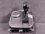 BMW 2 Gran Coupe F44 Gear Shifter and idrive with switch board 5A5C4A0 2022 RHD