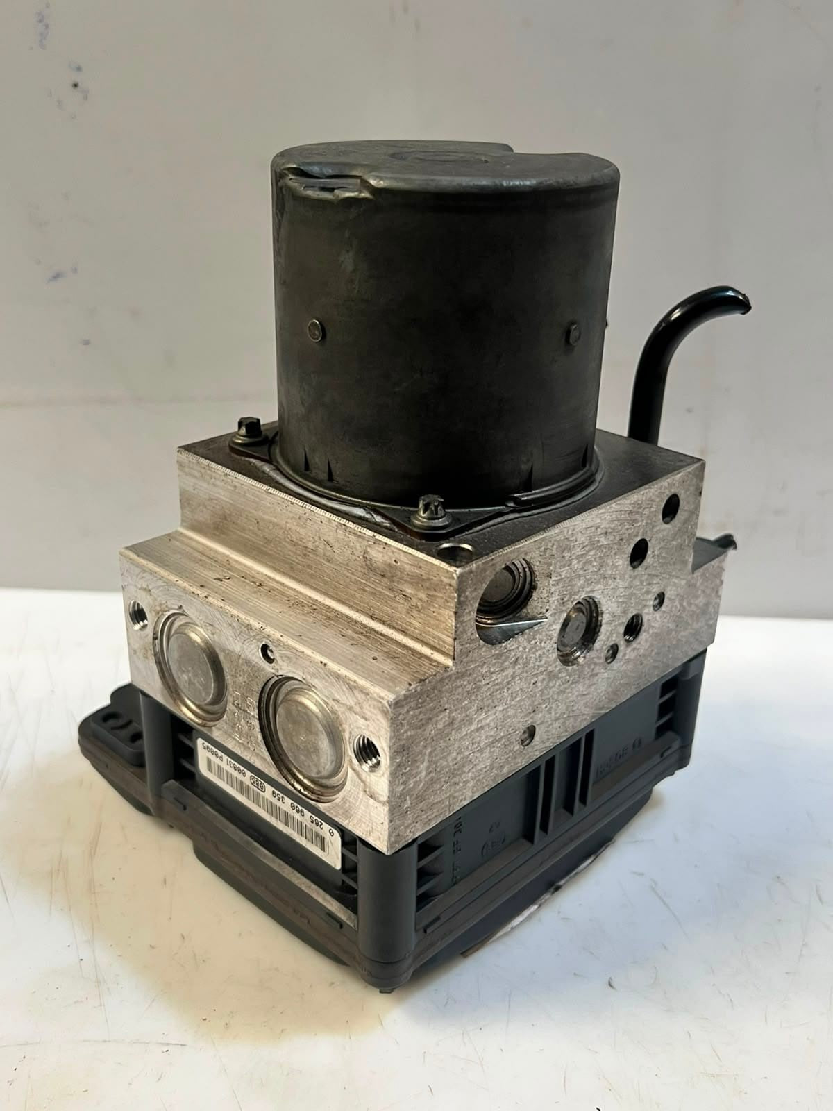 2007-2013 BMW X5 E70 and X6 E71 ABS/DSC Hydraulic Pump Module 6798286 OEM