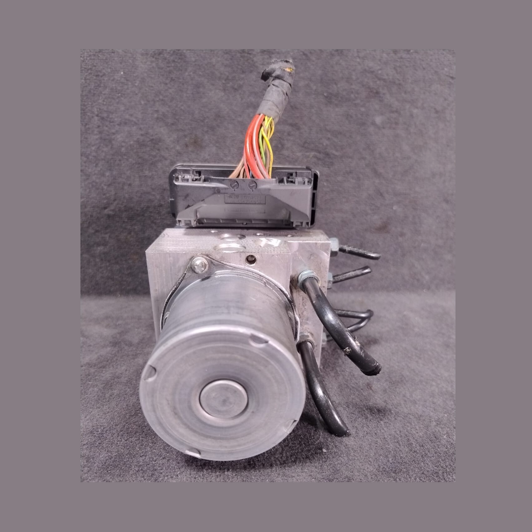 BMW X6 F15 F16 F85 F86 ABS ANTI BRAKE SYSTEM  DSC ACC OEM 6864794
