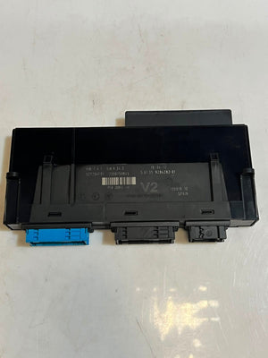 BMW F10 F11 F13 F06 F01 M5 Junction Box Electronic Control Unit V-2 unit 9284282