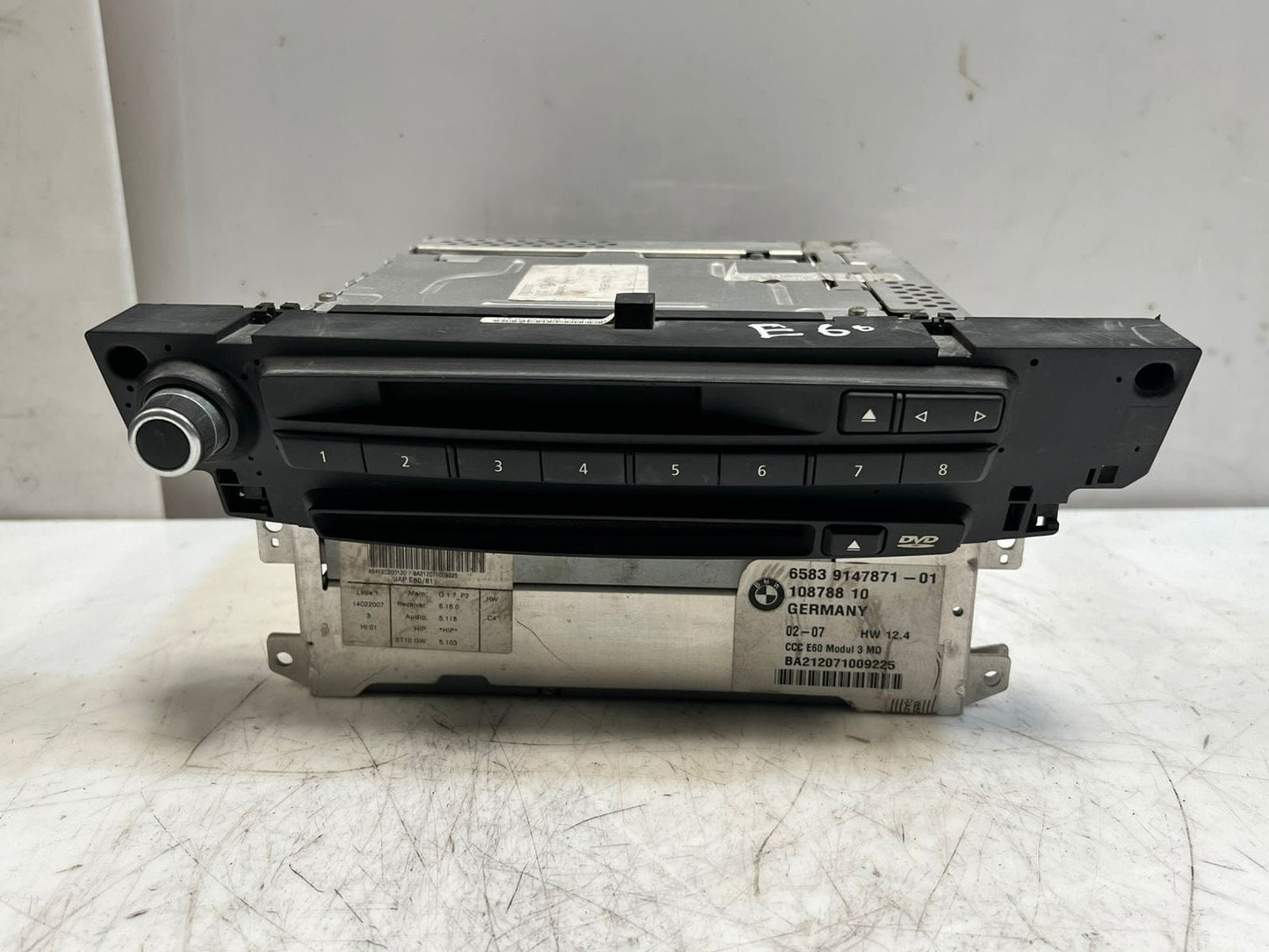 OEM BMW CD/MD Audio Deck Head Unit For 5 Series 525i Model E60 E61 9147871