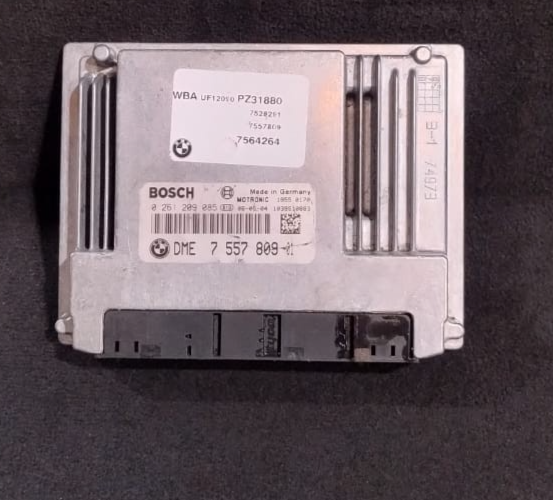 BMW E87 1 SERIES E90 3 SERIES 1.6i N45 DIGITAL ENGINE ECU DME ECU MODULE 7557809