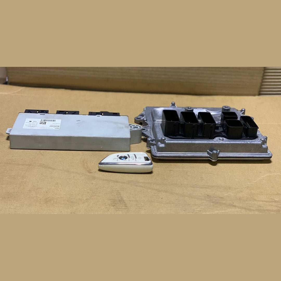 BOSCH 2013-2015 BMW 335i Engine Control Unit 7649279 BMW 335i F30 F31 N55 engine
